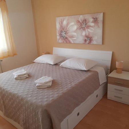 Apartment Jurat Vodice Exterior photo