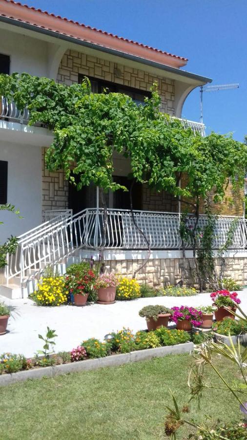 Apartment Jurat Vodice Exterior photo